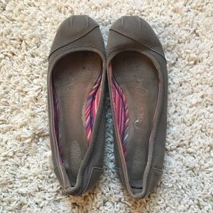 TOMS Ballet Flats 8